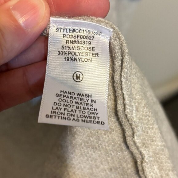 Evolution by Cyrus Stitch Fix Chiana Graphic Open Drape Cardigan Off White - Picture 9 of 13